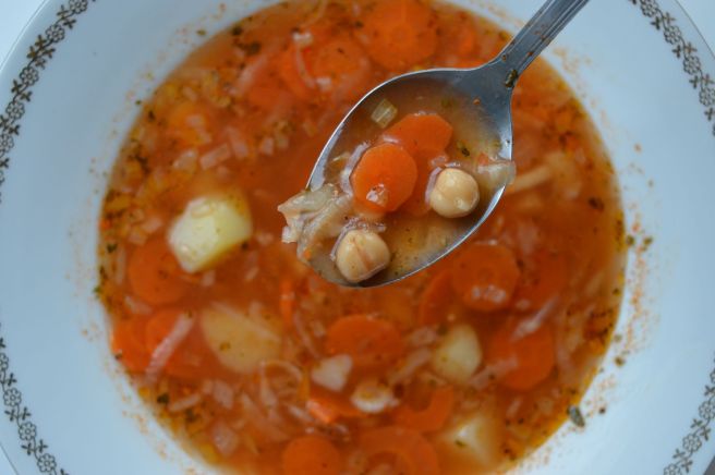 chickpea soup with root vegetables 1